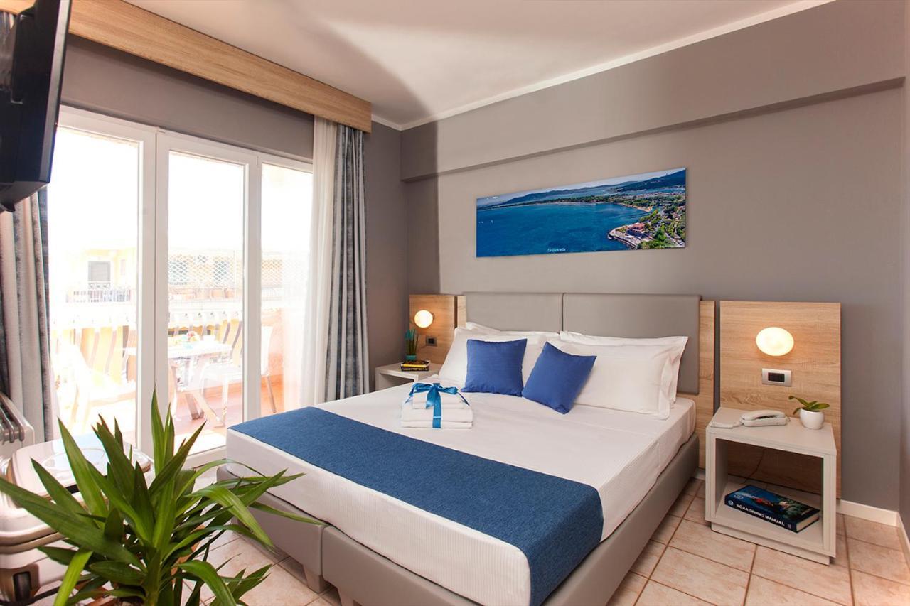 Bike&Boat Argentario Hotel Porto Santo Stefano  Exterior foto