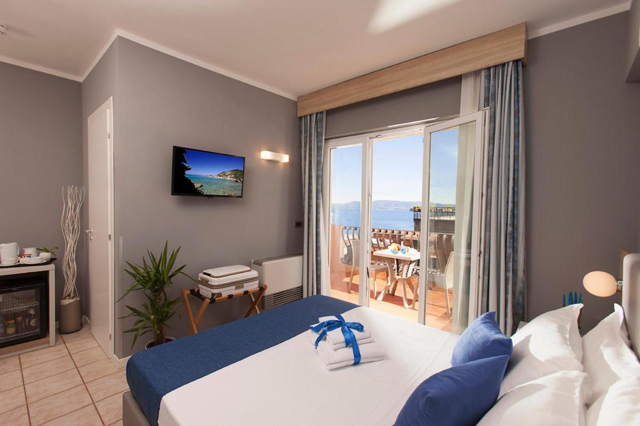 Bike&Boat Argentario Hotel Porto Santo Stefano  Exterior foto